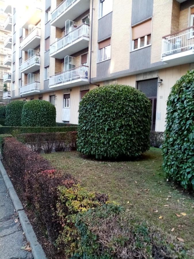 Bruno Turin Apartment Near The Metro โกลเลญโญ ภายนอก รูปภาพ